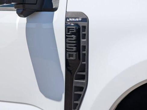 New 2026 Ford F250 Lariat w/ Black Appearance Package image 10