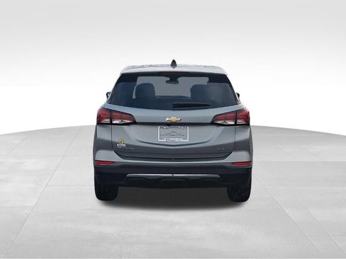 Used 2024 Chevrolet Equinox LT image 8