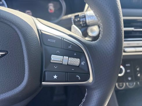Used 2026 Genesis G70 2.5T Prestige RWD image 16