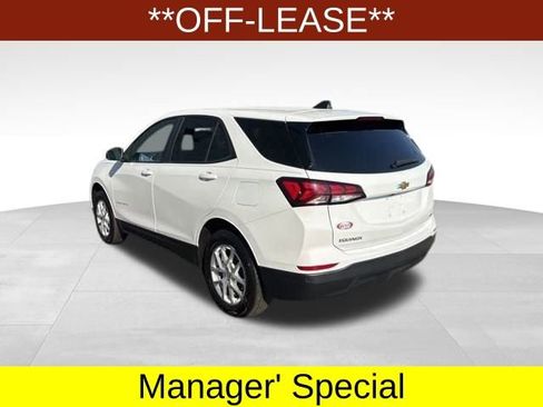 Used 2022 Chevrolet Equinox LS w/ LS Convenience Package image 5