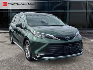 Used 2023 Toyota Sienna XLE w/ XLE Plus Package video 1