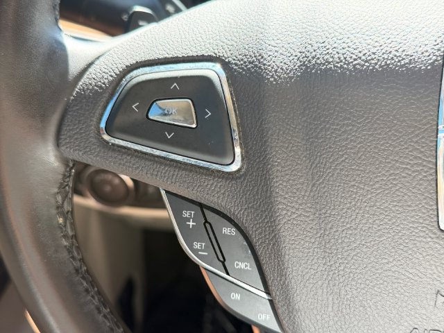 Used 2019 Lincoln MKC Select w/ Select Plus Package FWD image 32