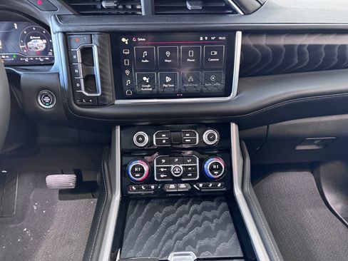 Certified 2024 GMC Yukon XL Denali w/ Max Trailering Package image 15