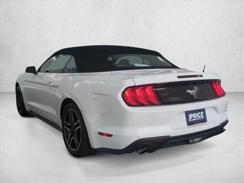 Used 2022 Ford Mustang Premium RWD image 8
