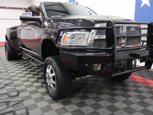 Used 2016 RAM 3500 Laramie Longhorn AWD/4WD image 11
