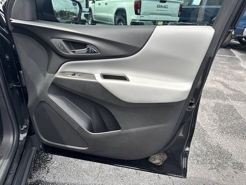 Used 2024 Chevrolet Equinox LS FWD image 15
