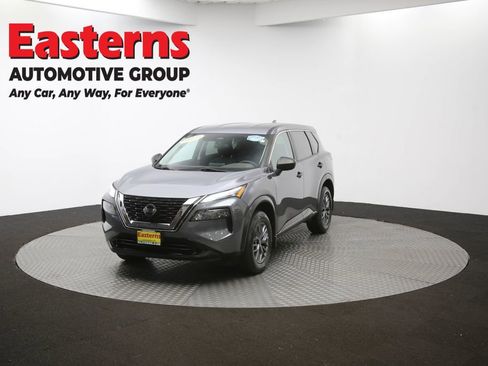 Used 2021 Nissan Rogue S image 55