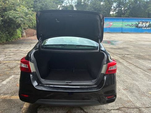 Used 2017 Nissan Sentra S FWD image 9