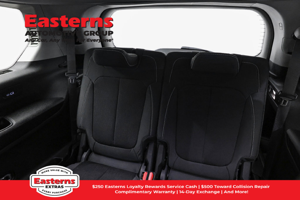 Used 2022 Jeep Grand Cherokee L Laredo w/ Luxury Tech Group I AWD/4WD image 35