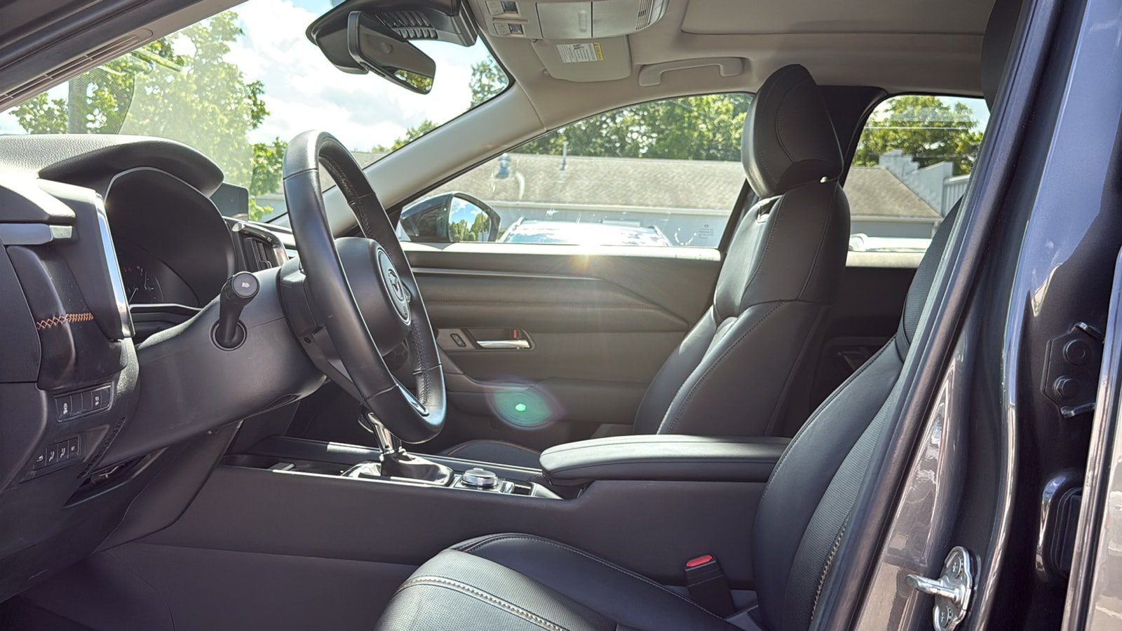 Certified 2025 MAZDA CX-50 AWD 2.5 S w/ Premium Plus Pkg image 10