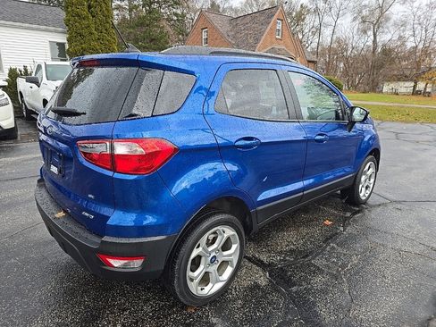 Used 2021 Ford EcoSport SE w/ SE Appearance Package image 4