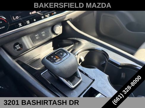 Used 2025 Nissan Rogue SV AWD/4WD image 20