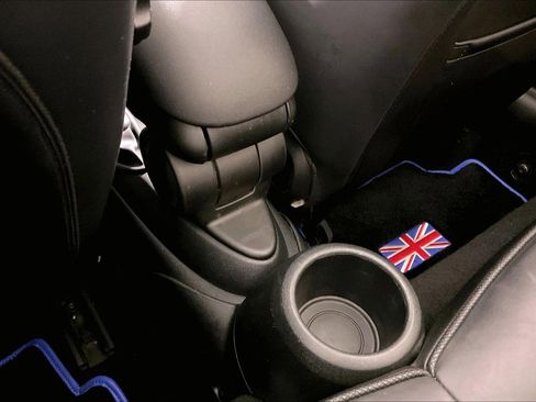 Used 2024 MINI Cooper S w/ Seaside Edition FWD image 32
