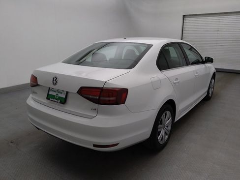 Used 2017 Volkswagen Jetta S image 9