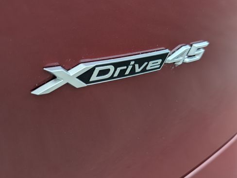 Used 2026 BMW iX xDrive45 w/ Premium Package AWD/4WD image 12