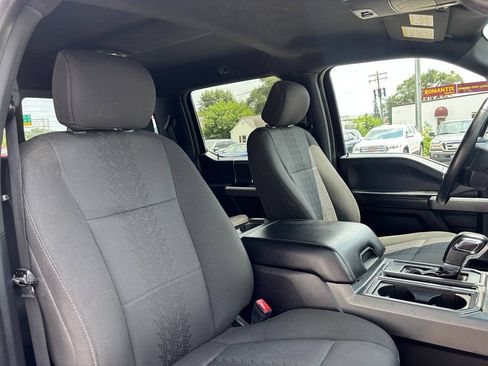Used 2018 Ford F150 XLT w/ Equipment Group 302A Luxury AWD/4WD image 27