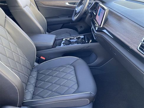 New 2026 Volkswagen Atlas SEL Premium R-Line image 8