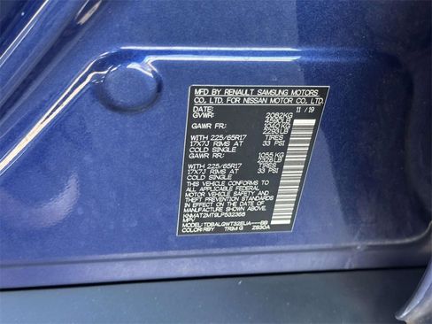 Used 2020 Nissan Rogue SV image 26