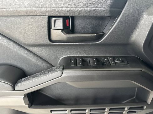 New 2026 Toyota Tacoma SR5 image 10