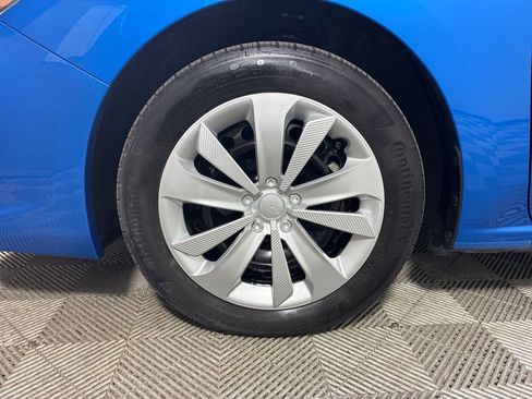 Used 2023 Subaru Impreza 2.0i image 6