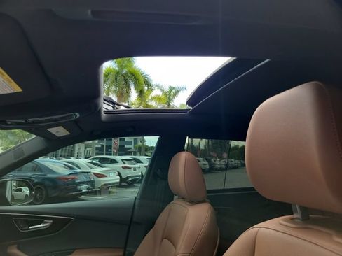 Used 2019 Audi Q8 Prestige AWD/4WD image 17