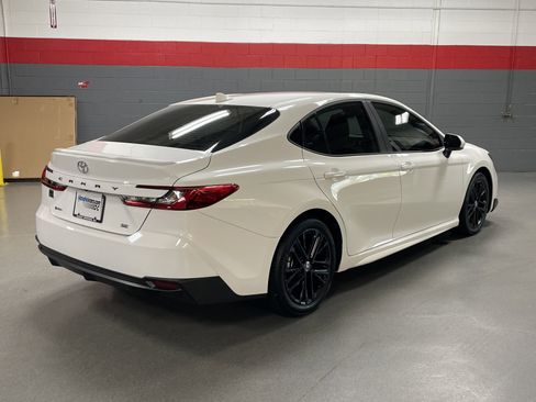 Certified 2025 Toyota Camry SE image 10