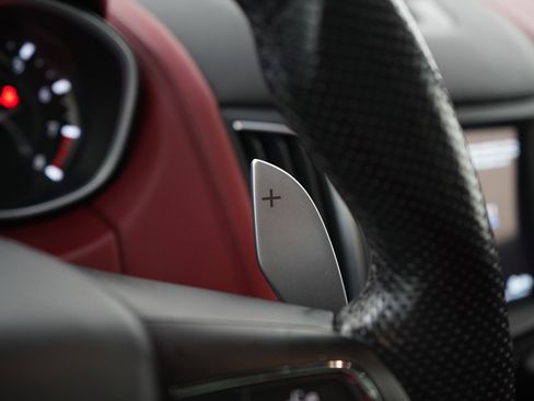 Used 2019 Maserati Levante GTS AWD/4WD image 24