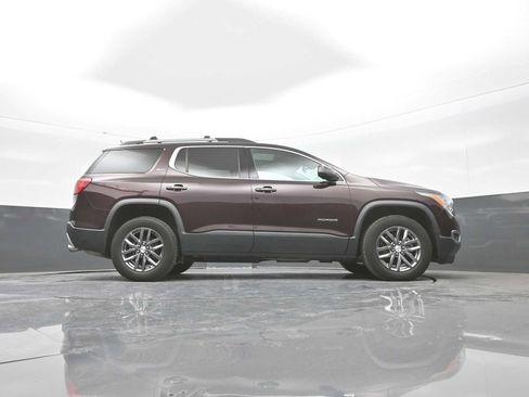 Used 2017 GMC Acadia SLT AWD/4WD image 49