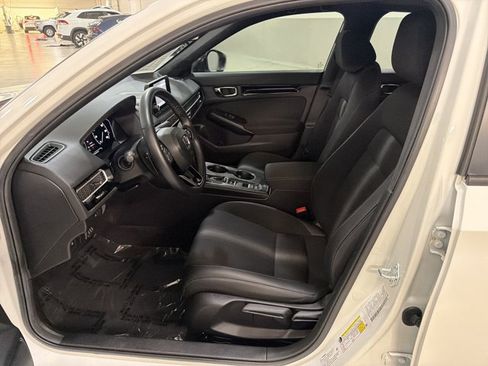 Used 2025 Honda Civic Sport image 15