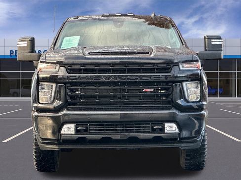 Certified 2022 Chevrolet Silverado 3500 LTZ w/ LTZ Plus Package image 9