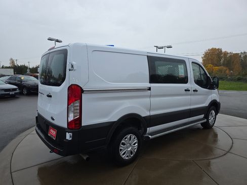 Used 2024 Ford Transit 250 Low Roof w/ Exterior Upgrade Package image 8