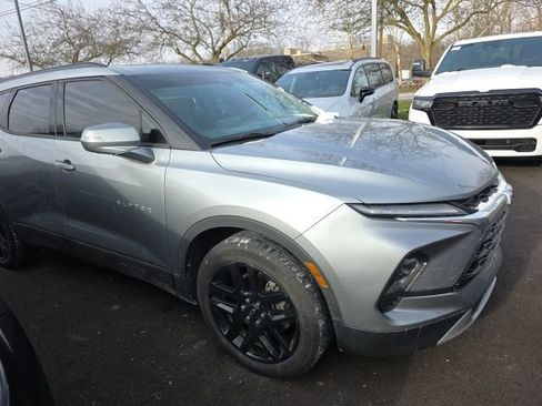 Used 2024 Chevrolet Blazer LT w/ Sound & Technology Package image 3