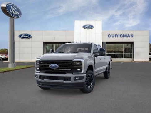 New 2026 Ford F250 Platinum image 3