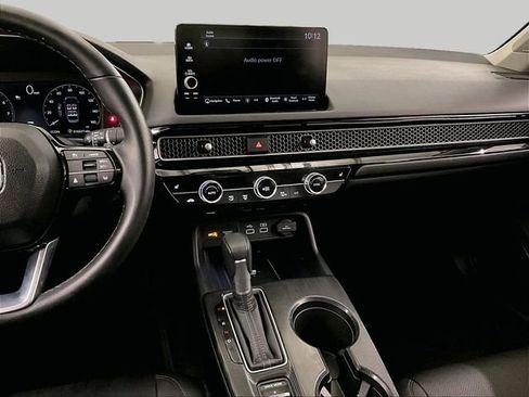 Used 2024 Honda Civic Touring image 6
