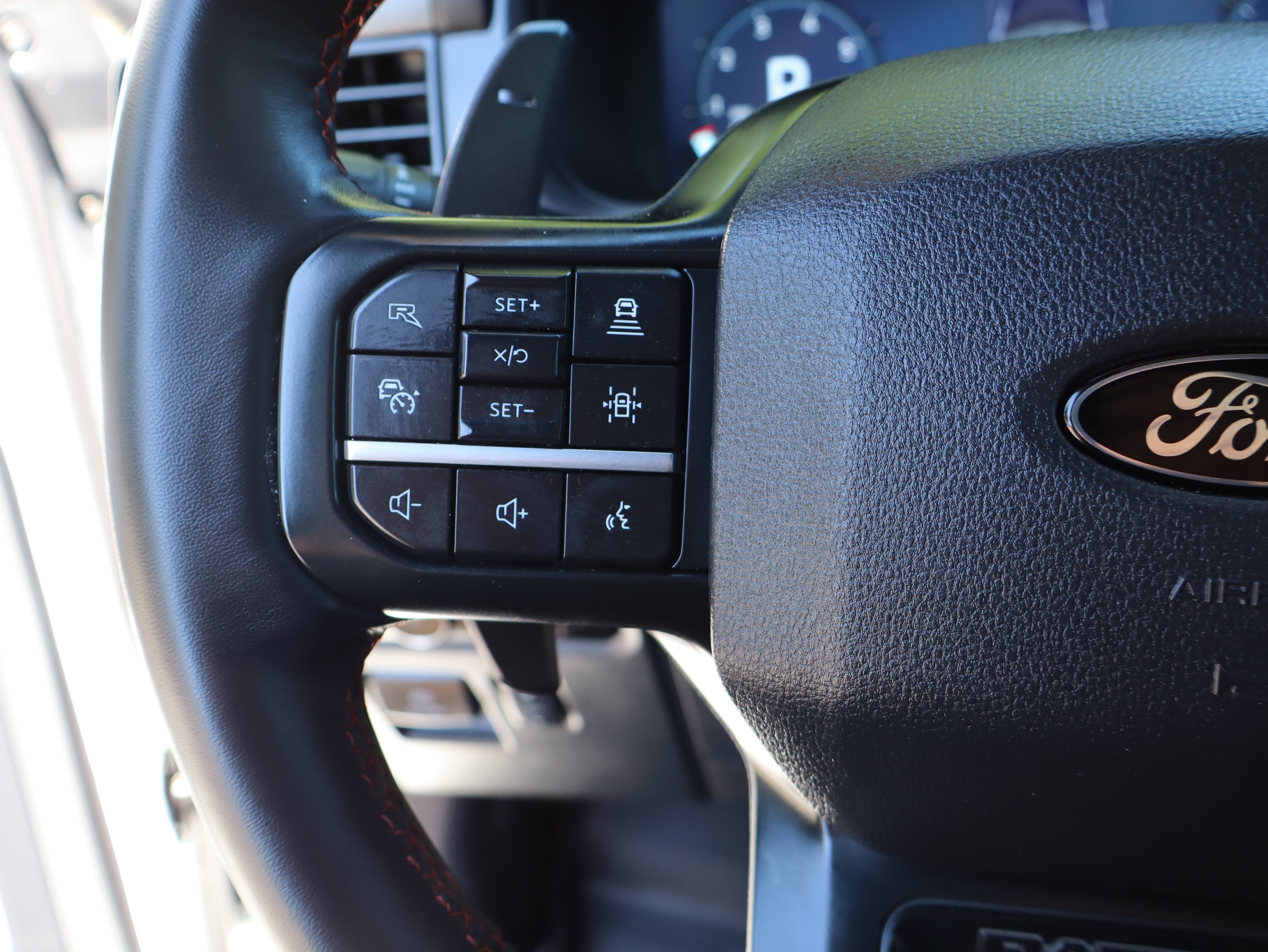 Used 2026 Ford F150 Raptor AWD/4WD image 32
