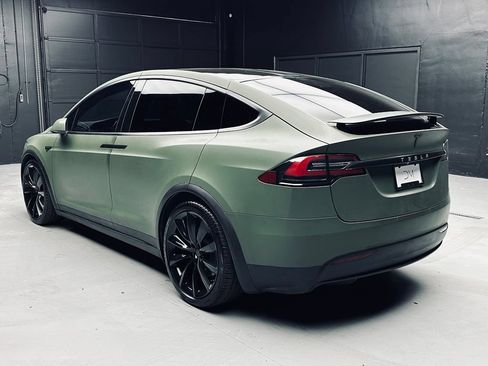Used 2018 Tesla Model X 75D AWD/4WD image 5