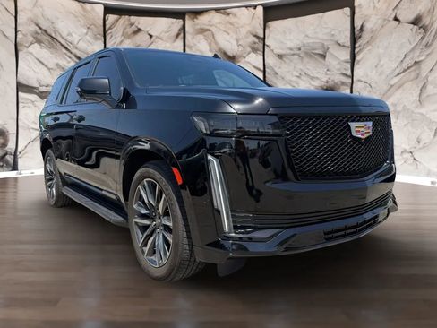 Used 2022 Cadillac Escalade Sport image 3