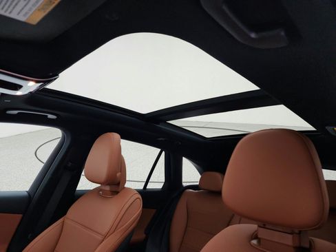 Certified 2026 Mercedes-Benz GLC 300 image 22