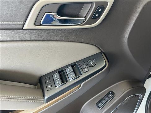 Used 2019 GMC Yukon XL Denali RWD image 18