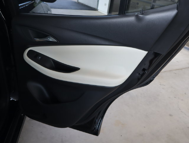 Used 2022 Buick Encore GX Essence w/ Advanced Technology Package FWD image 42