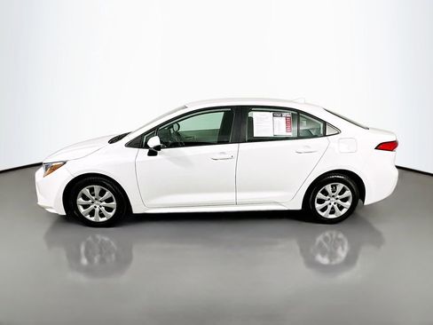 Used 2023 Toyota Corolla LE FWD image 5