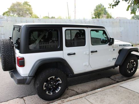 Used 2024 Jeep Wrangler Unlimited Rubicon 4xe AWD/4WD image 5