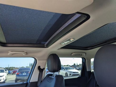 Used 2017 MINI Cooper Clubman S image 22