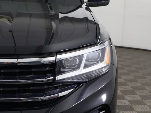 Used 2021 Volkswagen Atlas Cross Sport SEL AWD/4WD image 16