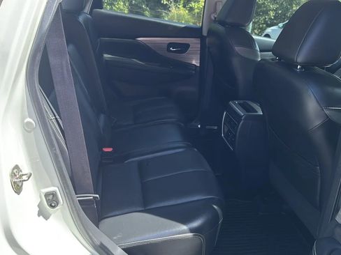 Used 2017 Nissan Murano Platinum w/ Platinum Technology Package AWD/4WD image 13