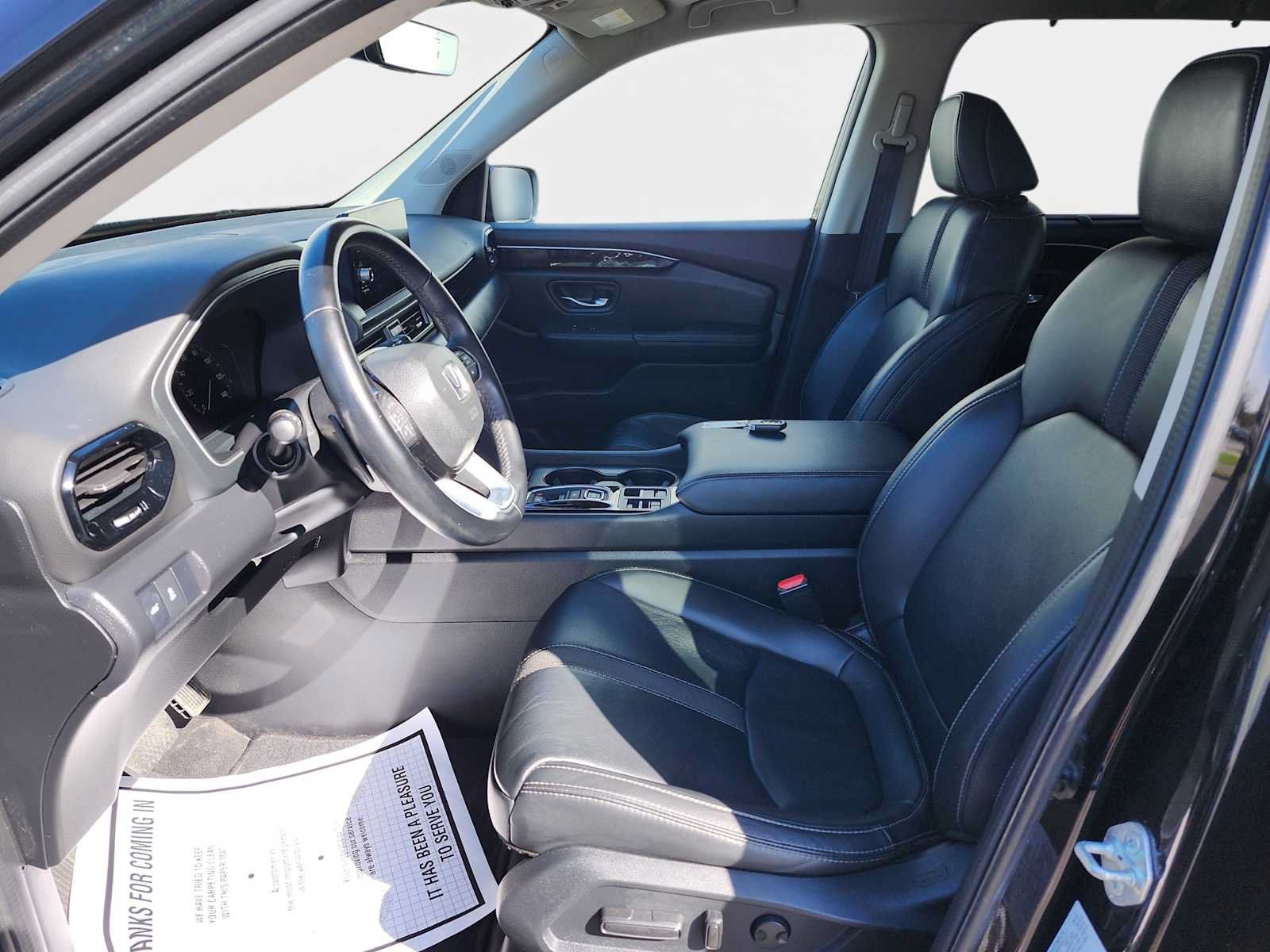 Used 2023 Honda Pilot EX-L image 11