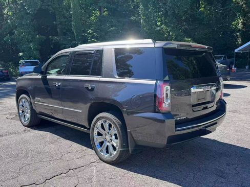 Used 2018 GMC Yukon Denali w/ Denali Ultimate Package AWD/4WD image 7