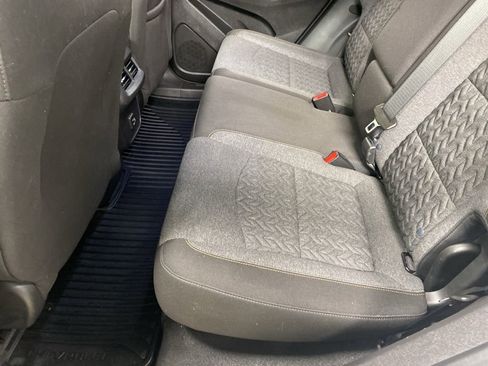 Used 2023 Chevrolet Equinox LT image 25