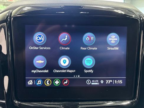 Used 2023 Chevrolet Traverse LT AWD/4WD image 17