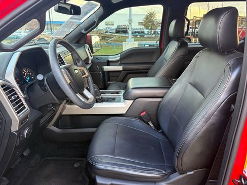 Used 2015 Ford F150 Lariat image 10